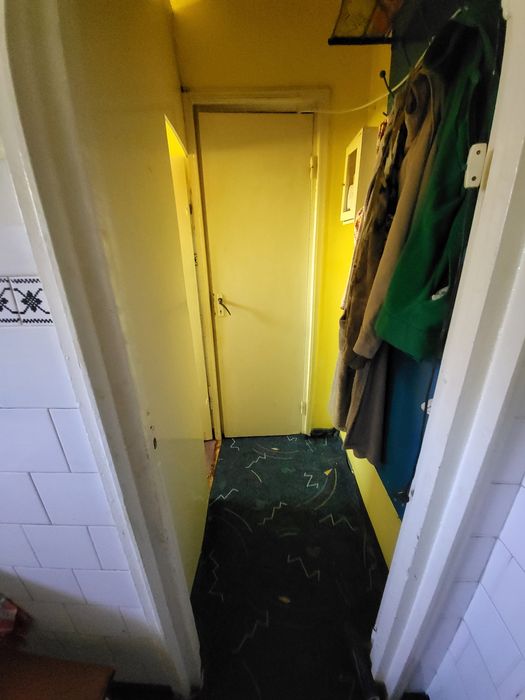 Vand apartament 3 camere