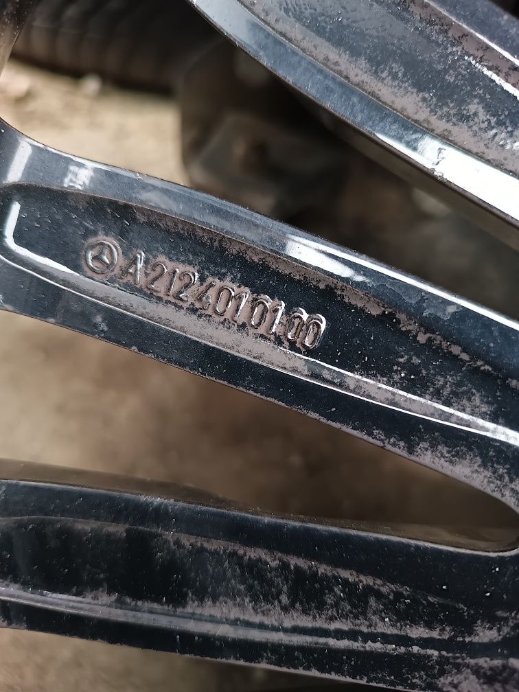 Мерцедес 18 цола, Mercedes W212 E klas