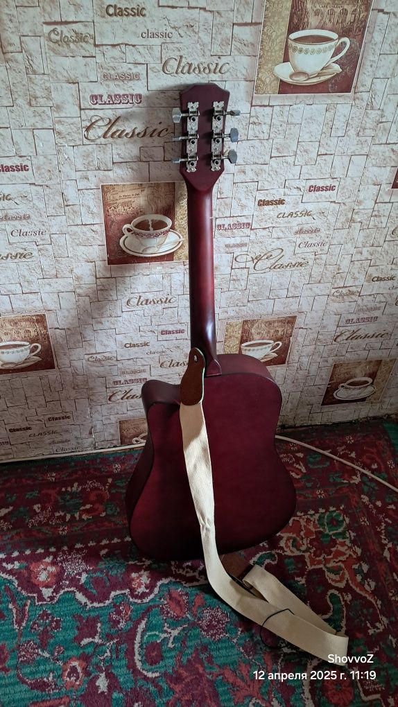 Gitara akusticheskiy