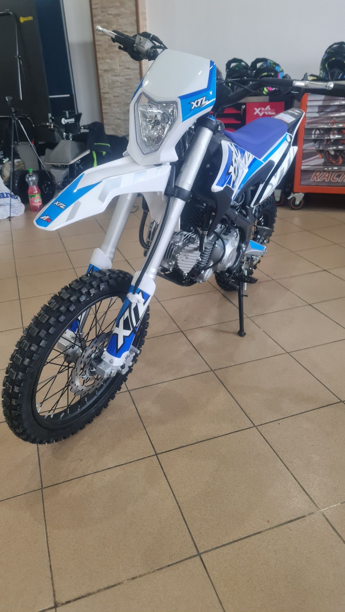 Cross Motocross enduro Apollo XTL 150cc, Nou adus din Germania