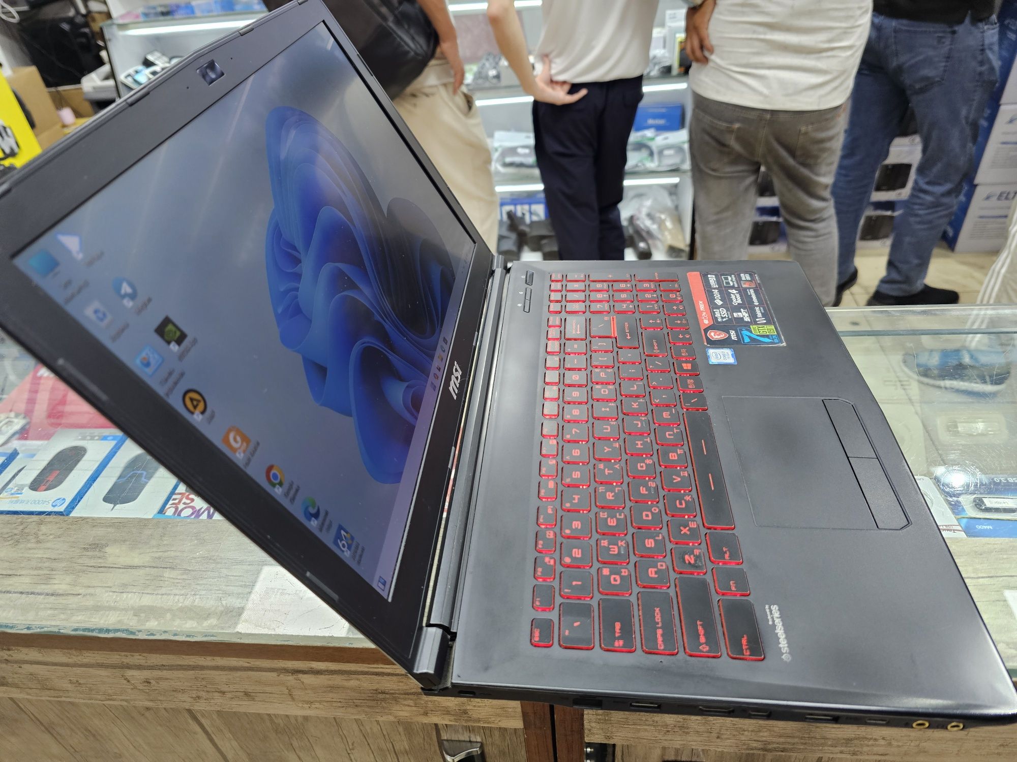 Игравой ноутбук MSI GL62M Core i7