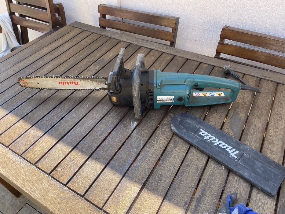 Makita , motocierastrau electric