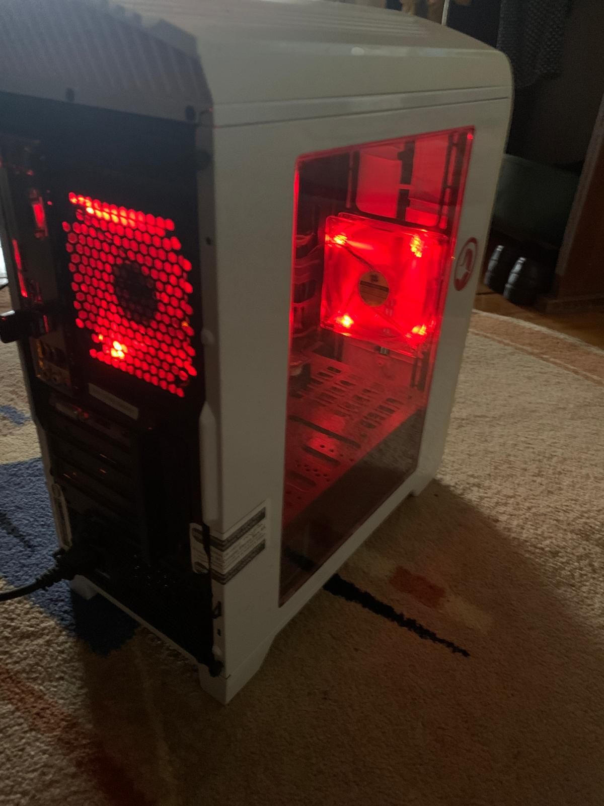 Calculator IT Myria Style v38,AMD Ryzen 3 1300X pana la 3.7 GHz,8GB