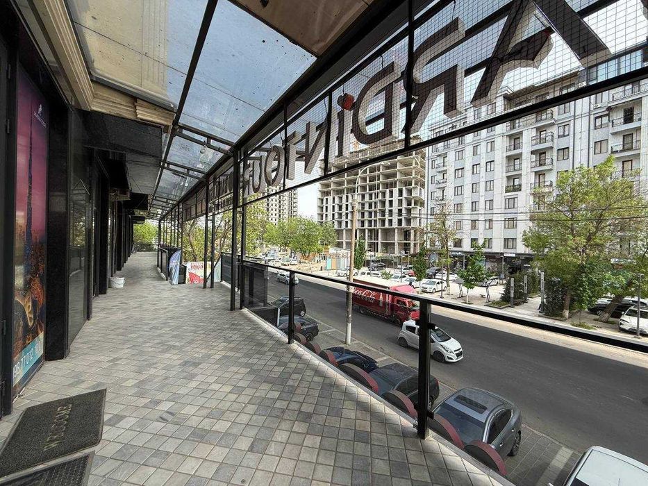 Продаётся Нежилое Новостройка! М.Улугбек, Паркентская 135м2, 2 Этаж