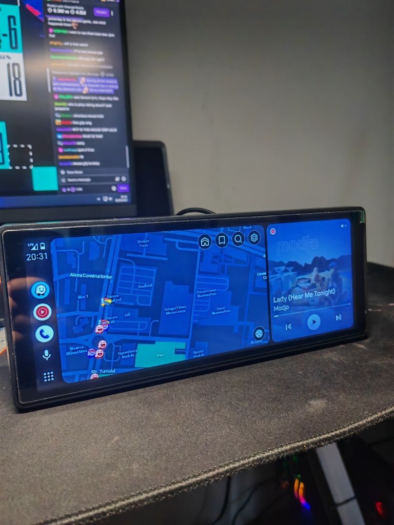 Navigație universala Android Auto / CarPlay