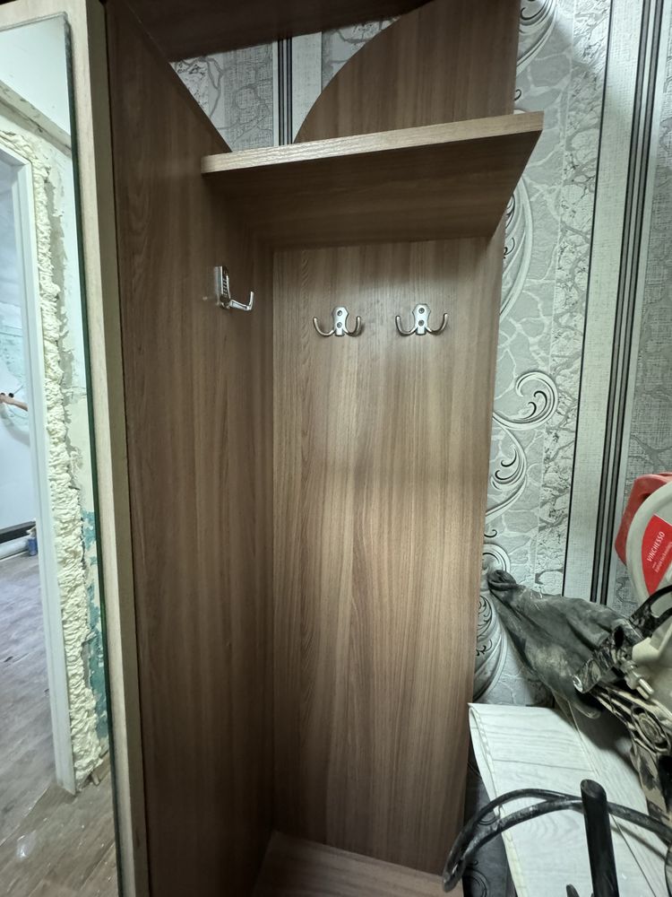 Прихожка в хорошем состоянии
