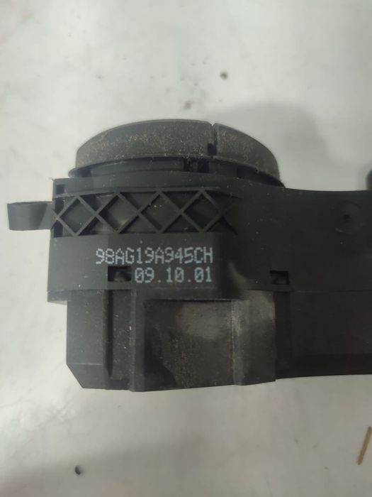 Panou butoane comenzi 98AG19A945CH Ford Focus 1  [din 1998 pana  2004