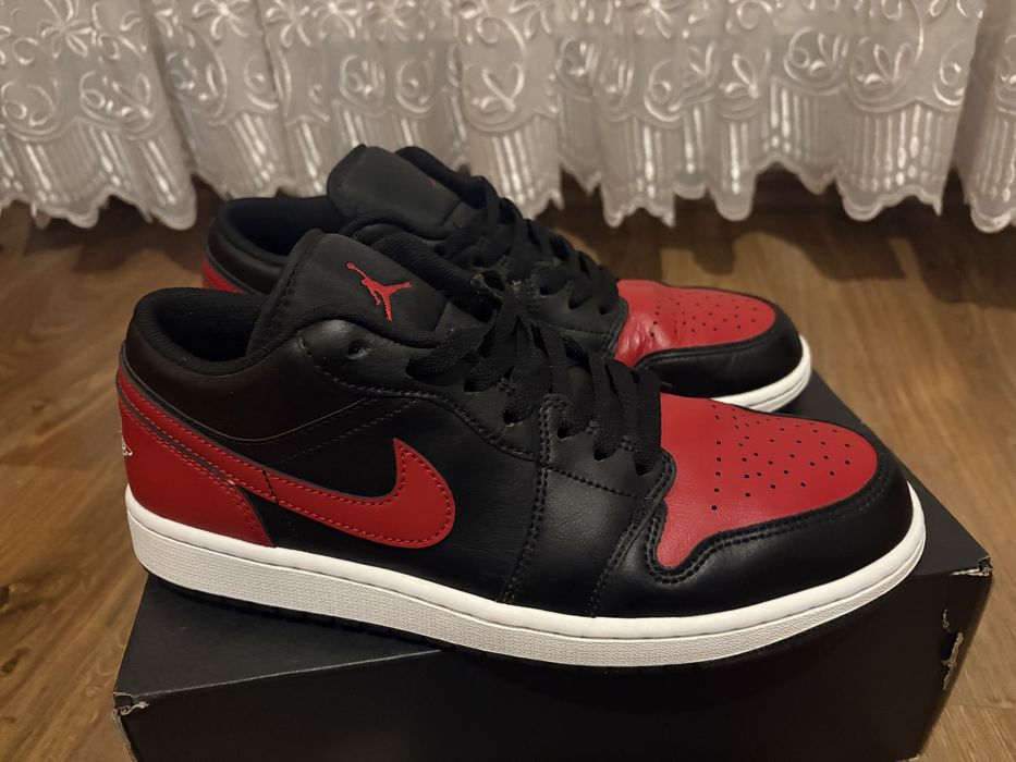 Jordan 1 low putin purtati