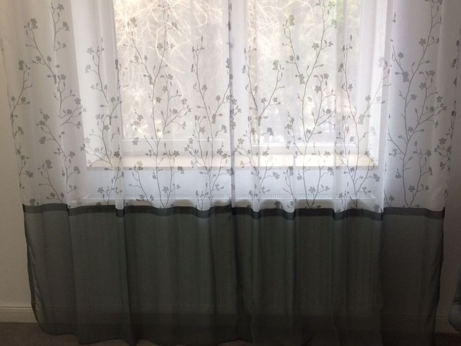 Perdea din 2 buc inaltime 247cm latime 140cm