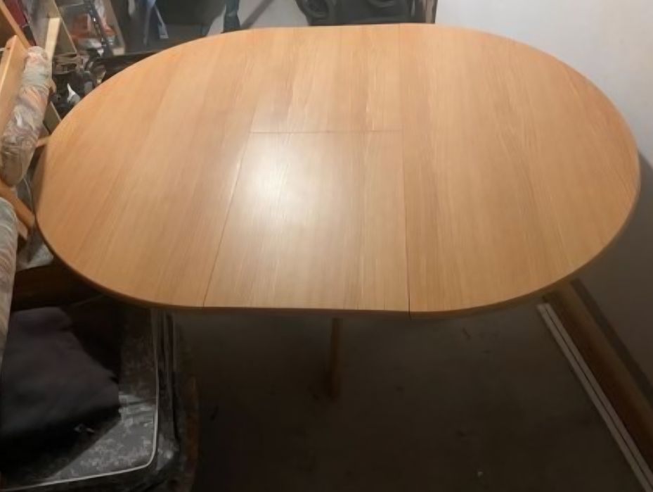 Set masă +scaune lemn masiv