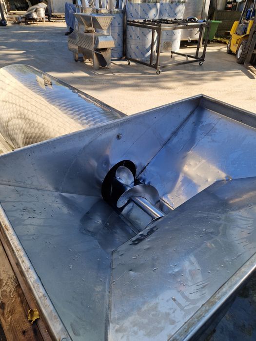 Desciorchinator cu zdrobitor Inox 10 tone/h