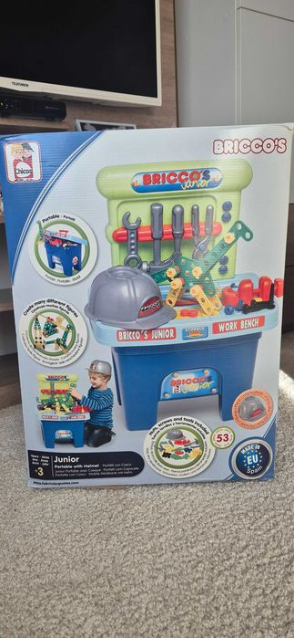 Детска работилница с инструменти