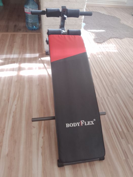 Лежанка за коремни преси