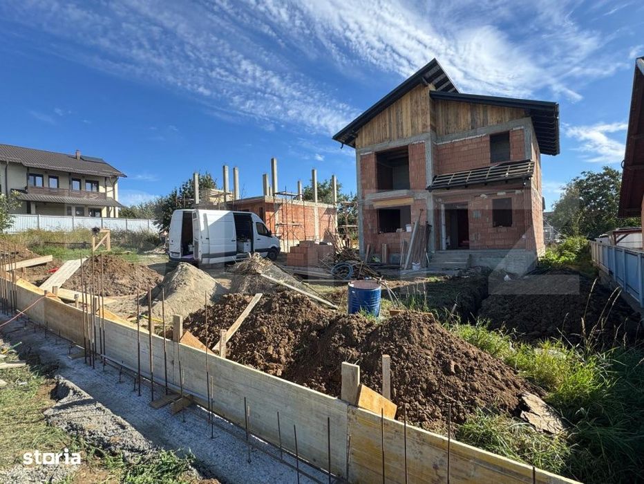 Case moderne individuale, 100 mp utili, zona Burdujeni