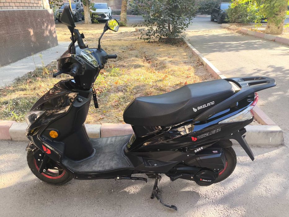 Skuter Rocket 150cc 600$
