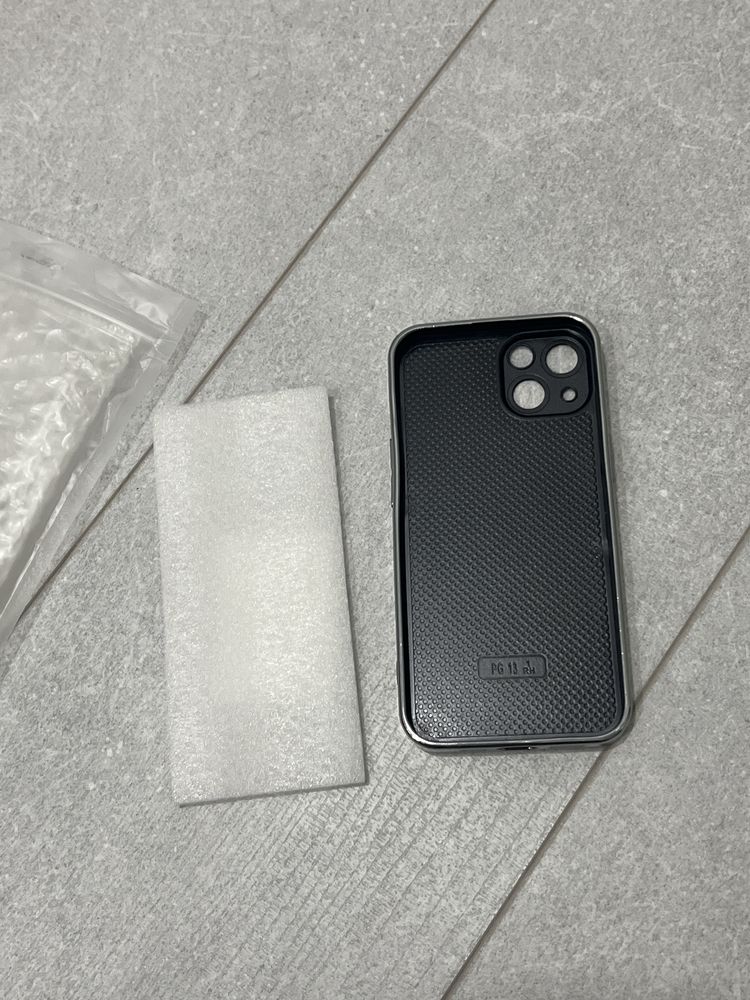 Чехол на iphone 13