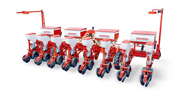 Semanatoare plante prasitoare Maschio Gaspardo MTR 8R cu fertilizare