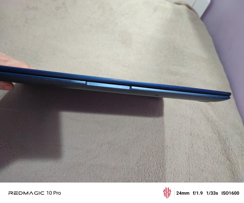 Laptop Asus super slim I5 gen 8 win 11