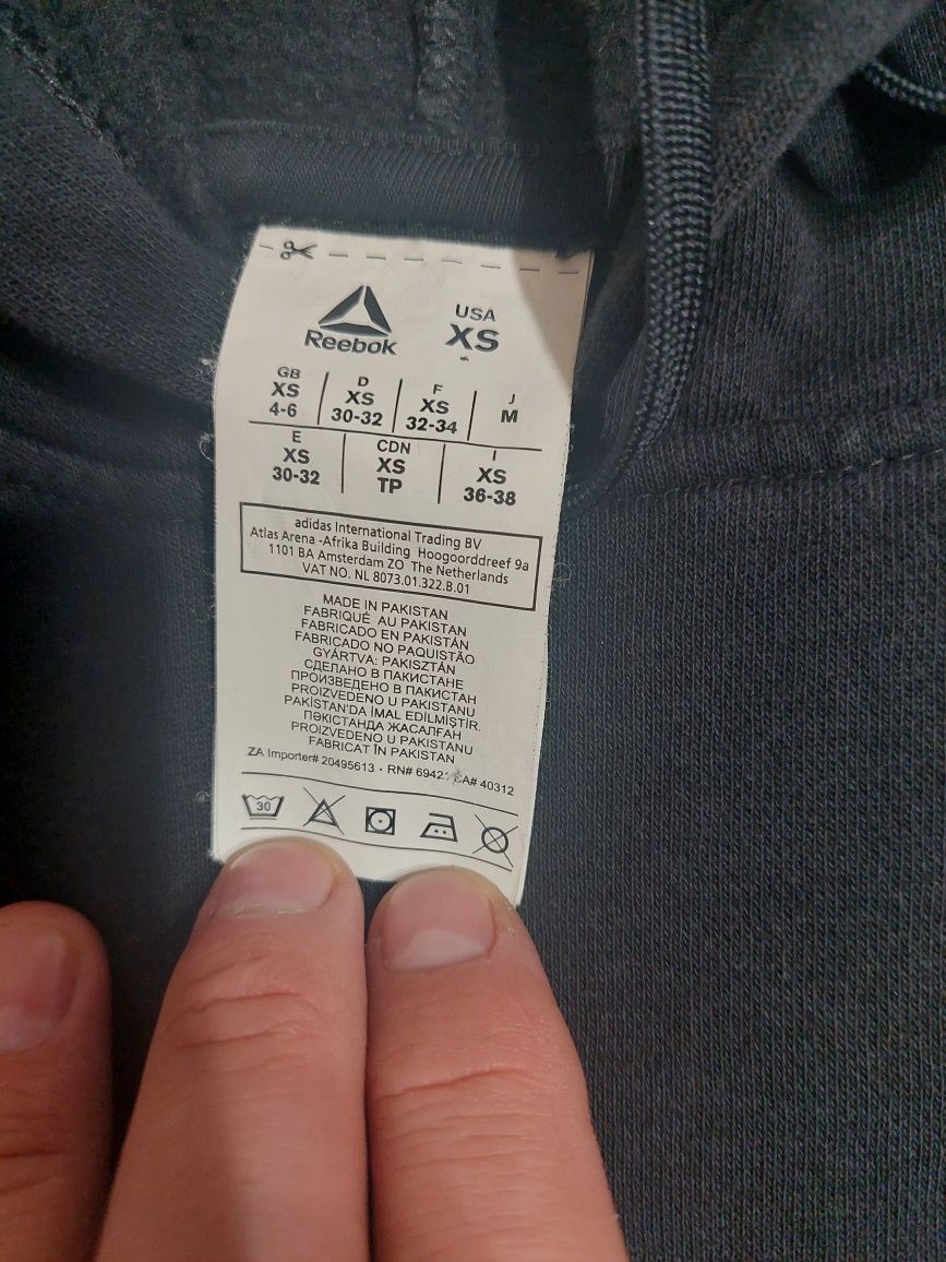 Спортен екип Reebok
