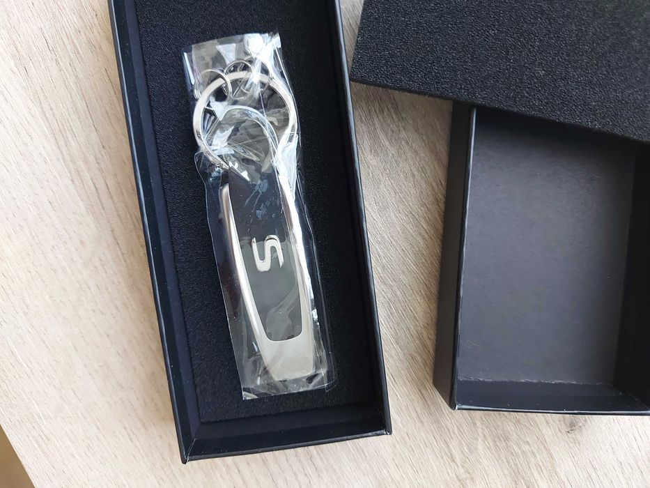 Мерцедес С класа ключодържател ориганален аксесоар от луксозната линия