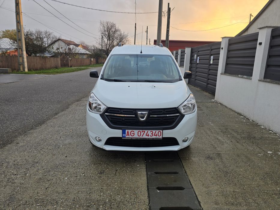 Schimb Dacia Dokker 2020 1.3 TCE 130 cp Piele aer conditionat