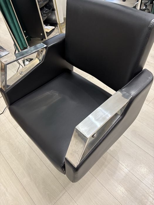 Vand echipamente salon