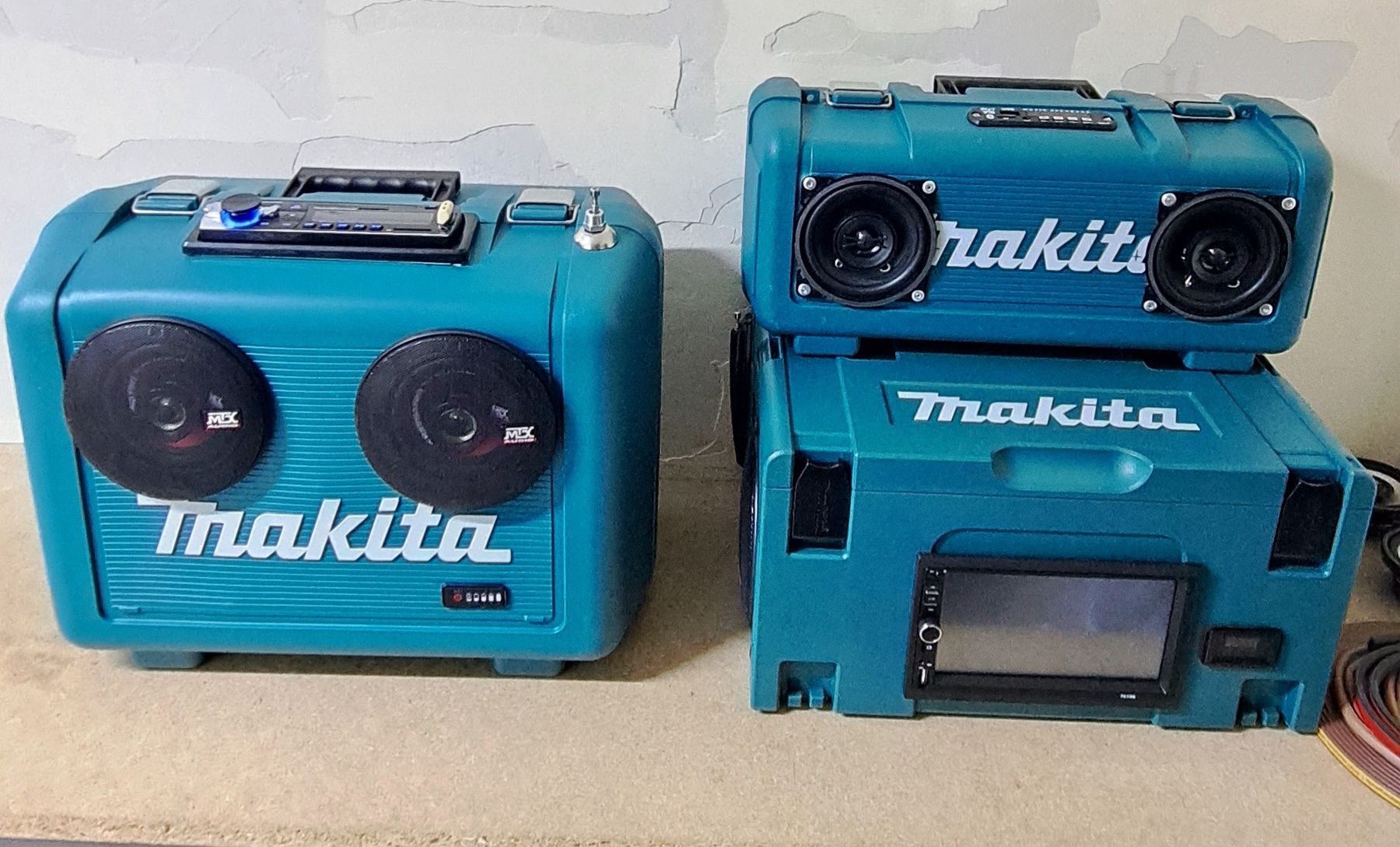 Radio Makita 18v,aux,usb,mmc,sd,bluetooth,usb