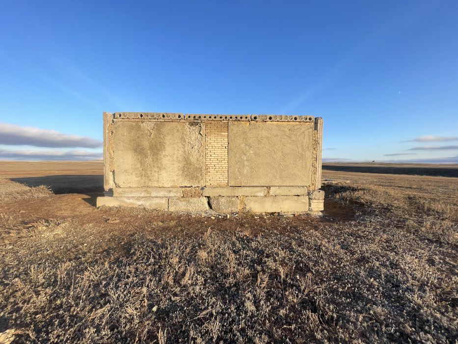 Продаётся не достроенный Дом