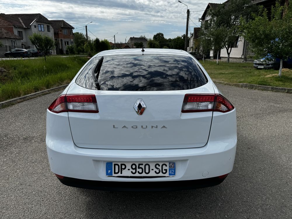 Renault Laguna 2015 Manual