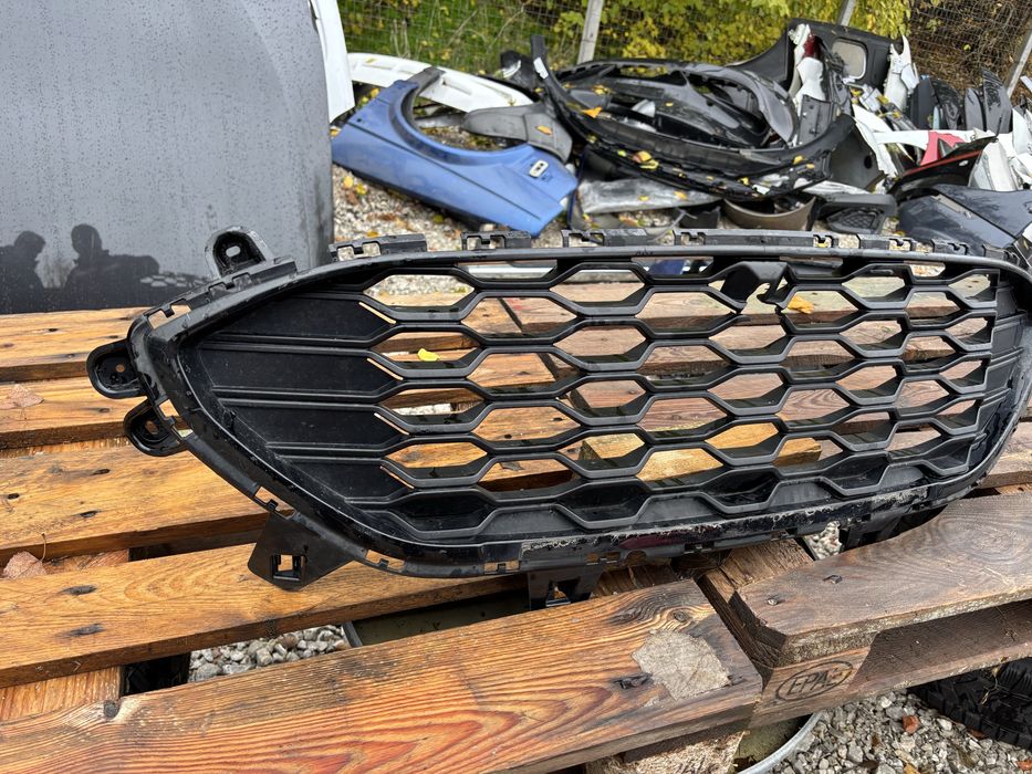 Решетка Ford Kuga