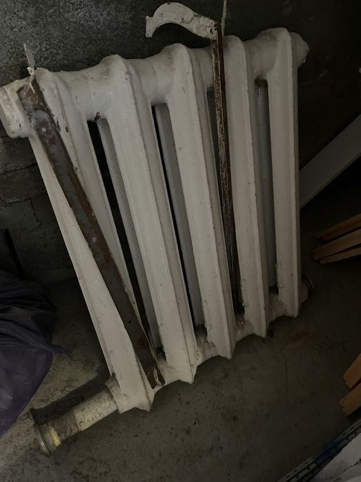 Продам радиатор 5 секции