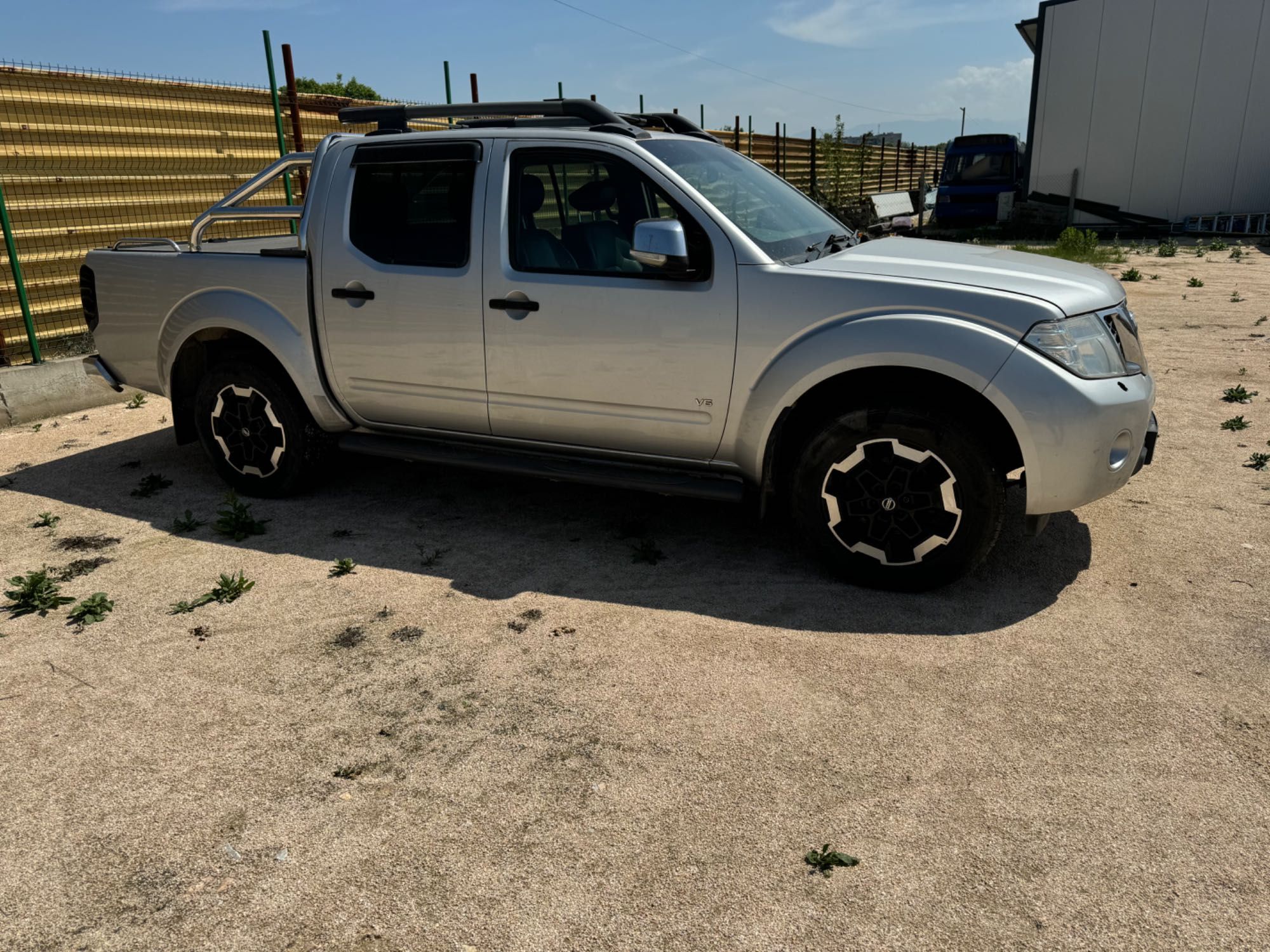 Nisan Navara V6 3.0D 2014