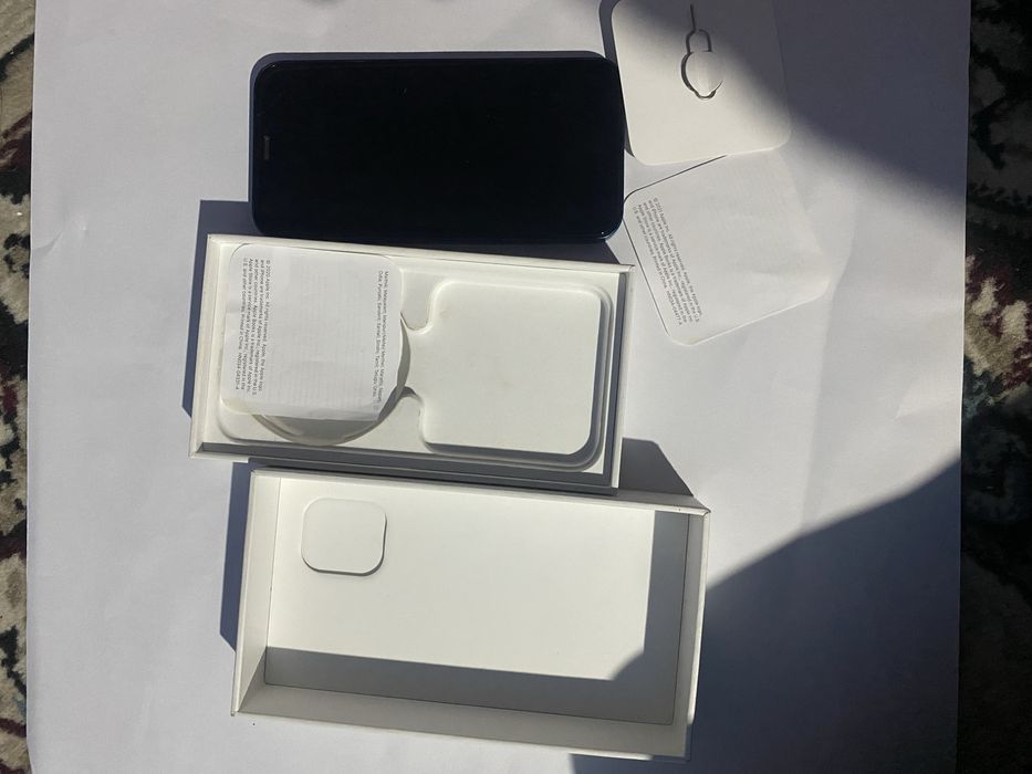 iphone,12meni64,talik