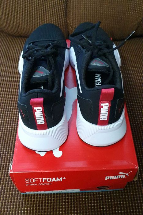 Vand adidasi Puma Flyer Runner