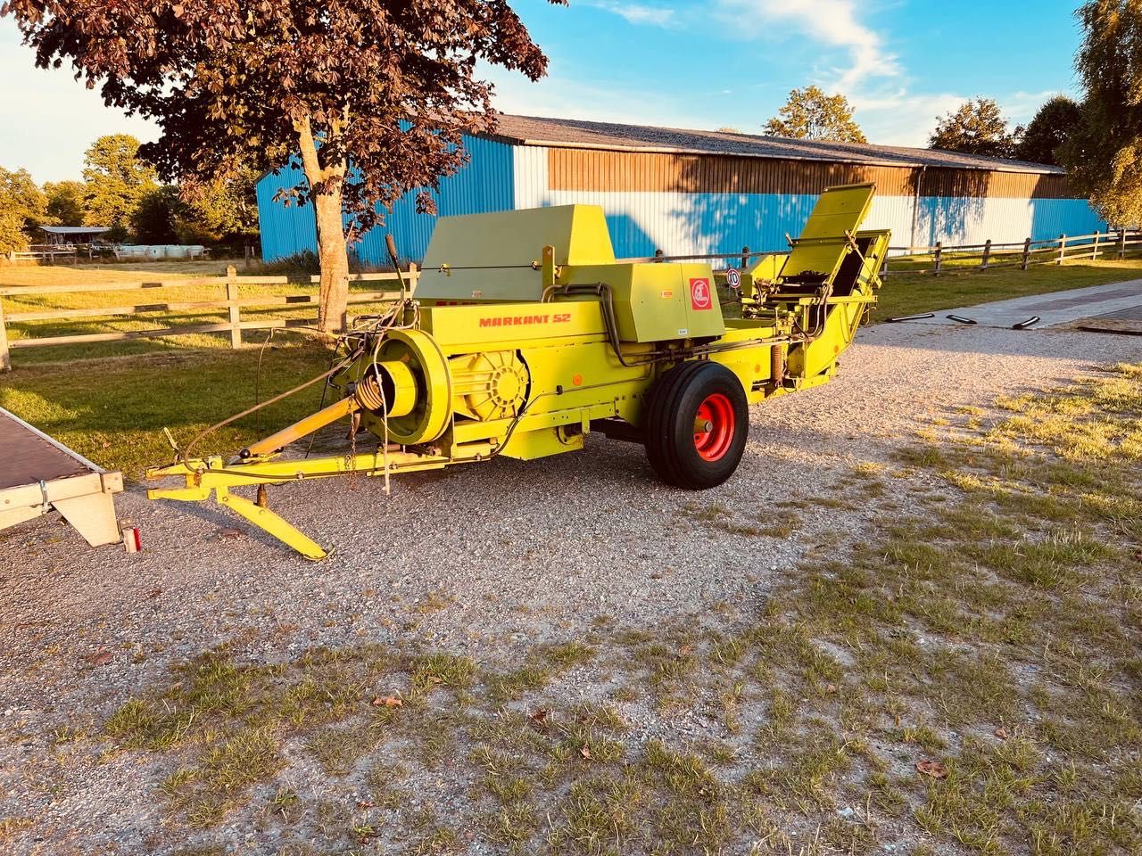 Claas Markant 52 Press Padborshik Belarus Claas Arion, Case tortadi