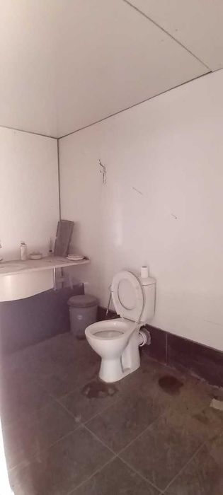 Давам под анем склад в Младост 3