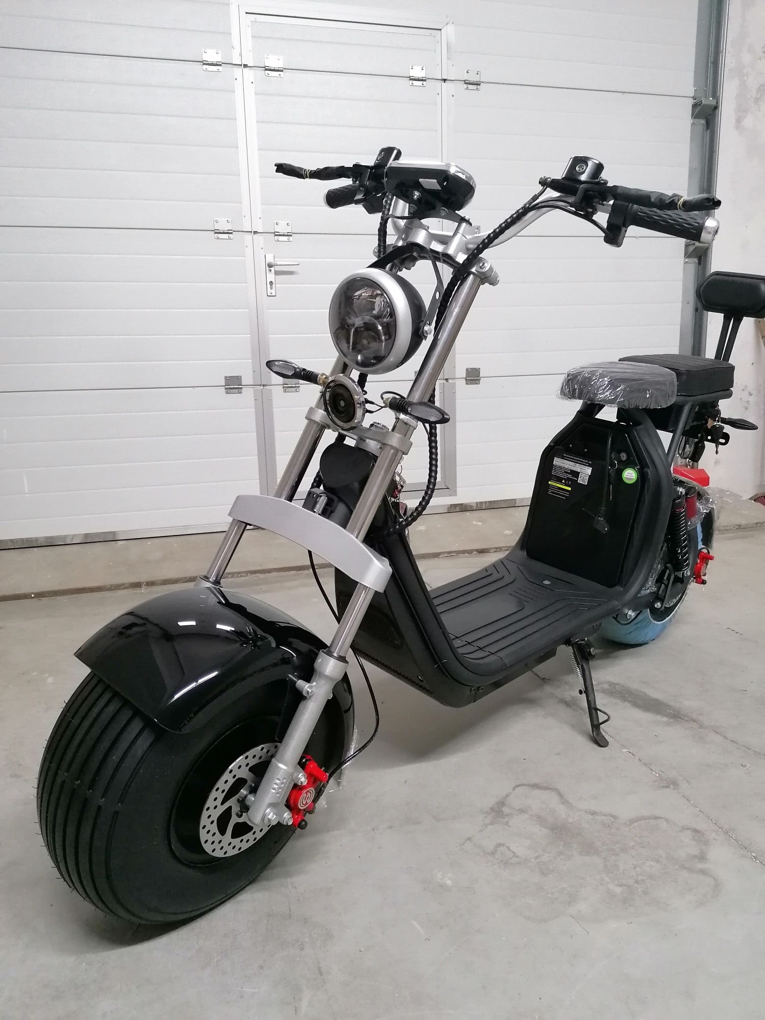 Scuter electric nou ShansuModel