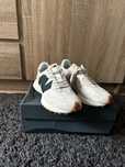 Adidasi New Balance 327