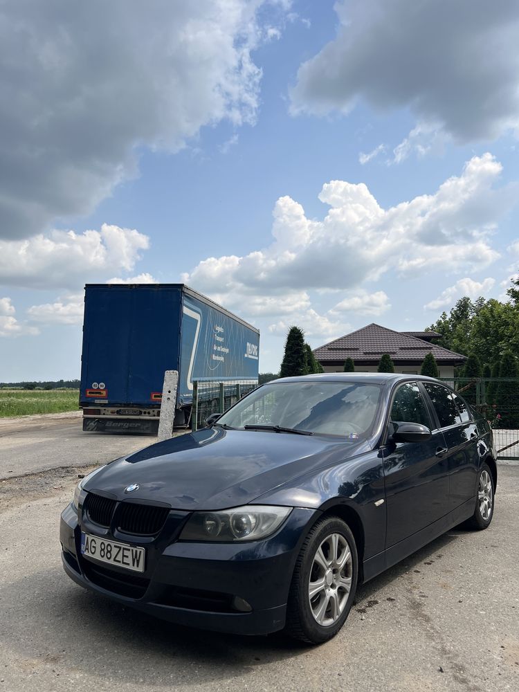 BMW seria 3 E90 318i