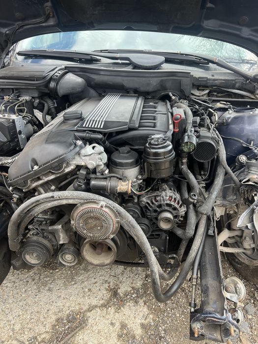 BMW 525i e39 , БМВ 2.5и бензин На Части !!!