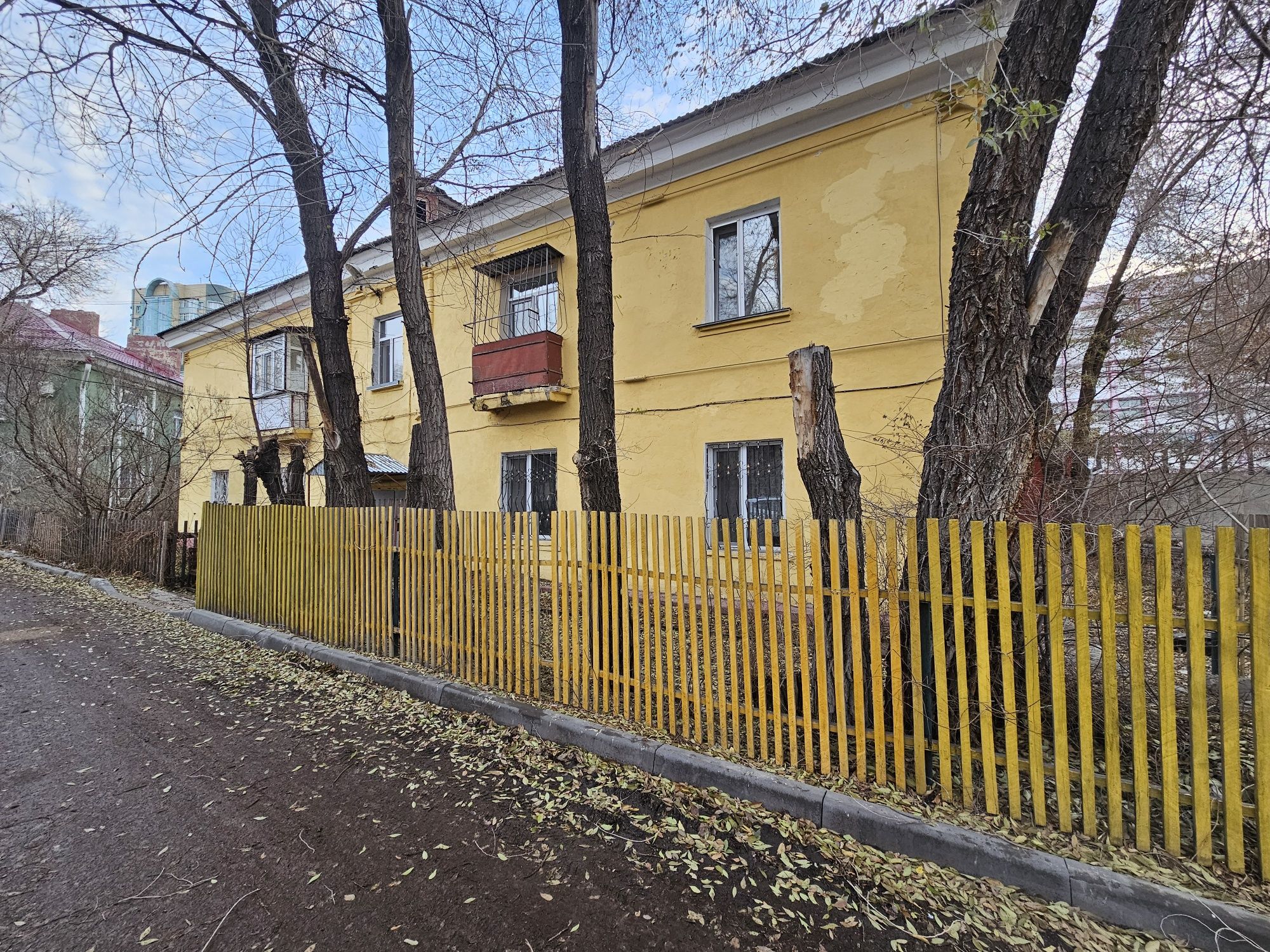 2 к. Город. Продаю двухкомнатную квартиру на просп. Назарбаева, дом 54