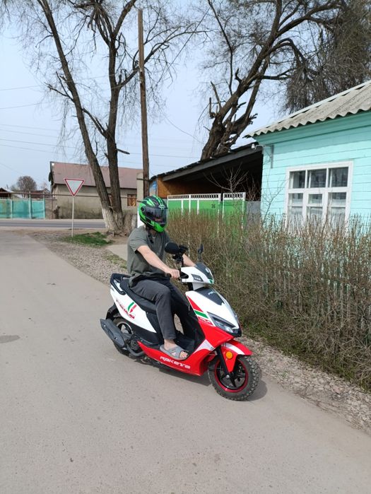 Скутер Peda 125куб