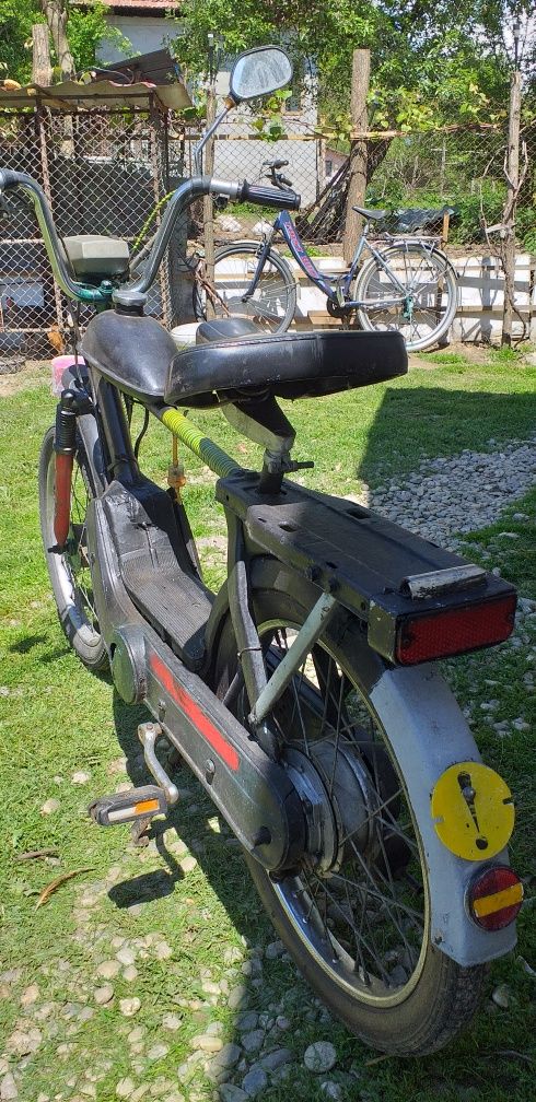 Moped cu pedale Piagio