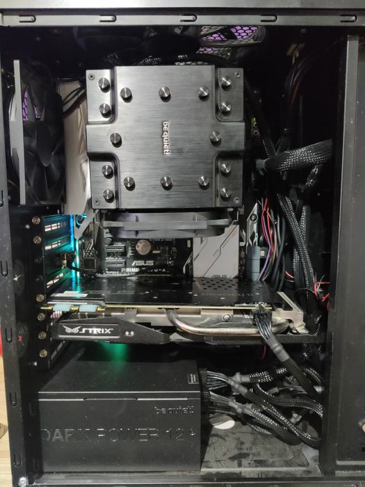 Vând calculator PC gaming