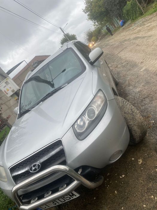 Vand sau schimb hyundai santafee