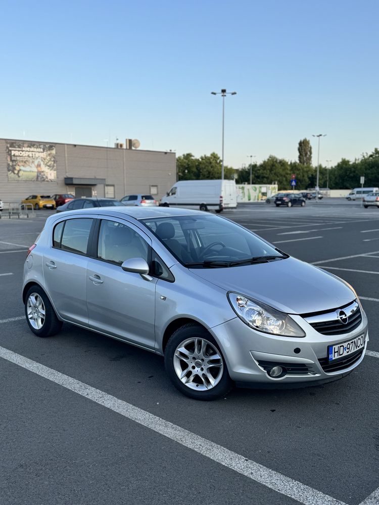 Opel Corsa D 2009