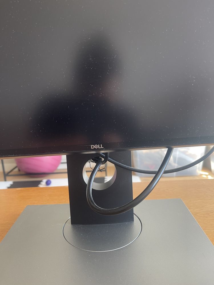 DELL 27 Inch Flat Panel Monitor - P2717H - Black