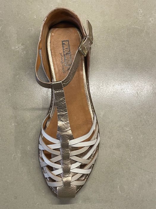 Сандали Pikolinos