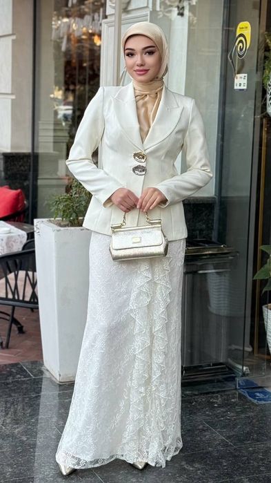 Kastum shim va vechirni kiyimilar bizda eng qimmati bizda eng arzondan