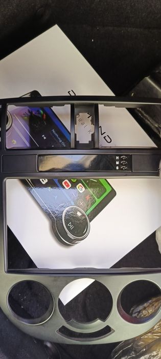 Жентра соат сотилади.